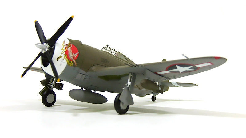 P-47D, US Army Air Forces, 4th Fighter Group, 334th Fighter Squadron, Steve Pisanos, England, 1943, #42-7945, 1/48, *Crew signature stand included [HA8450A]