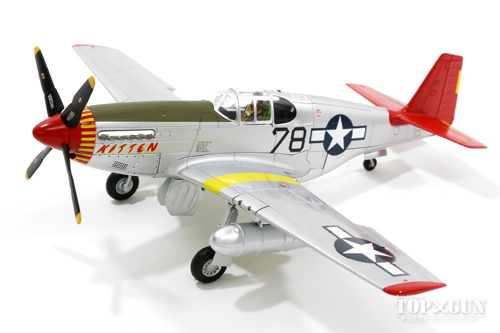 P-51C US Army Air Forces 332nd Fighter Group 302nd Fighter Squadron "Tuskegee Airmen" Lt. Charles McGehee #42-103968/78 "Kitten" 1944 1/48 *Crew sign stand included [HA8507A]