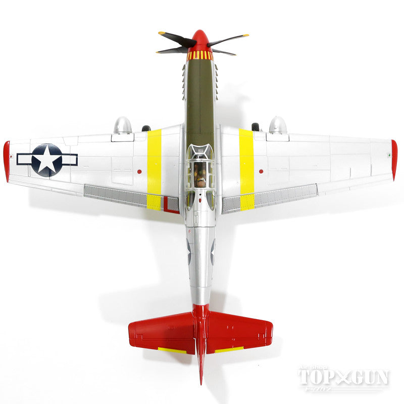 P-51C US Army Air Forces 332nd Fighter Group 302nd Fighter Squadron "Tuskegee Airmen" Lt. Charles McGehee #42-103968/78 "Kitten" 1944 1/48 *Crew sign stand included [HA8507A]