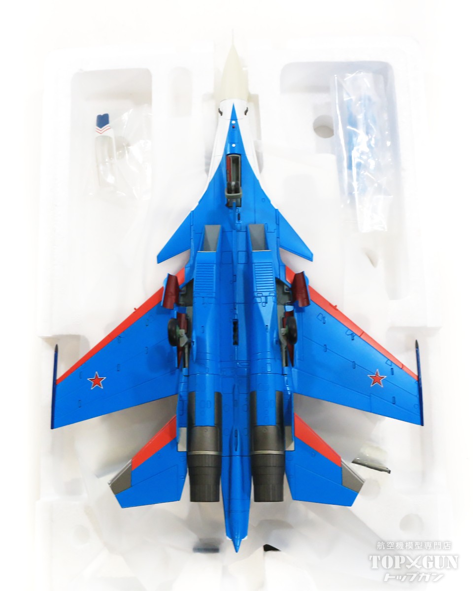 Su-30SM「フランカーH」 ロシア空軍 アクロバットチーム「ルースキエ・ヴィーチャズィ／ロシアン・ナイツ」 19年 #34/RF-81705 1/72 [HA9503]