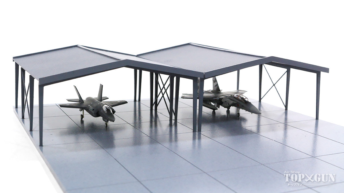 基地ジオラマ アメリカ空軍 簡易型ハンガー（屋根のみ・壁なし） 1/200 ※プラ製 [HHC0006]