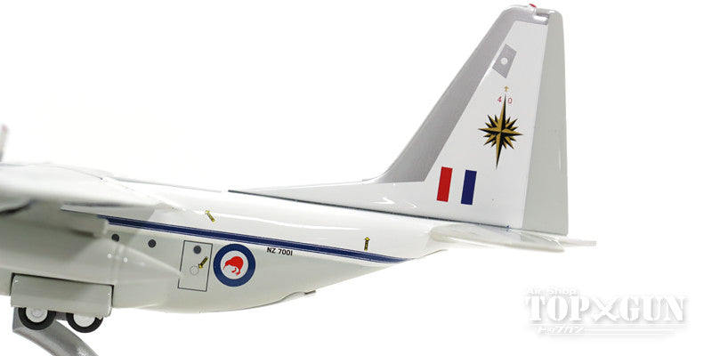 LC-130R New Zealand Air Force 7-80s (stand included) NZ7001 1/200 *Made of metal [IF1300216]