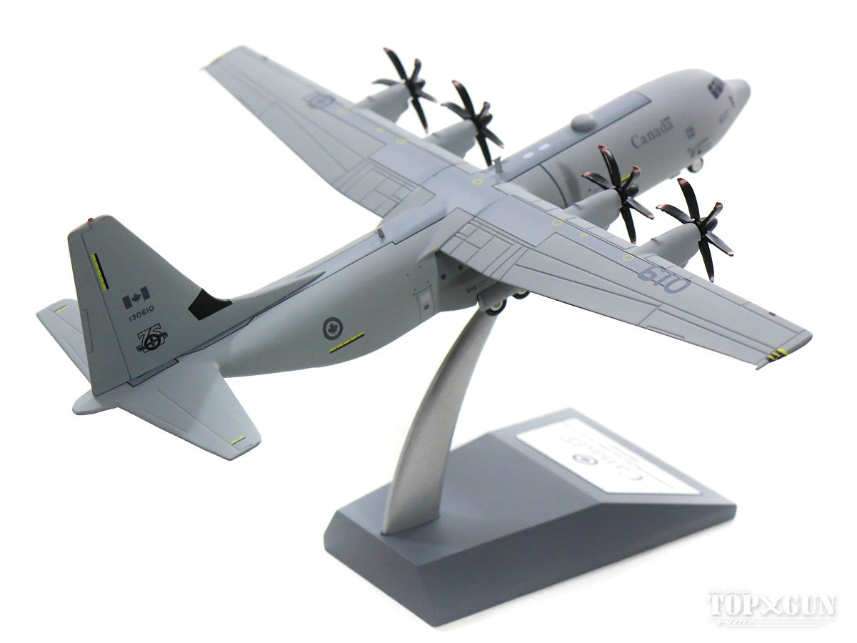 CC-130J-30(L-382) Canadian Air Force #130610 (stand included) 1/200 [IF130RCAF0918]