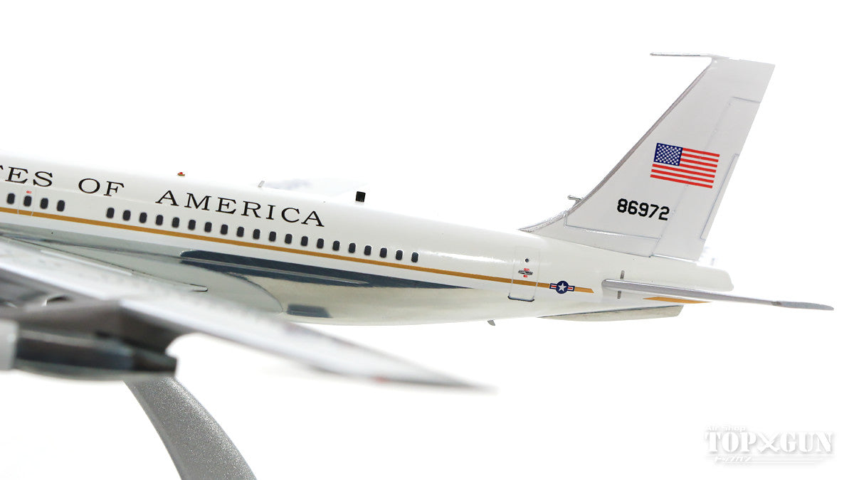 VC-137B (707-100B) US Air Force 58-6972 Polished (stand included) 1/200 [IF1370118P]