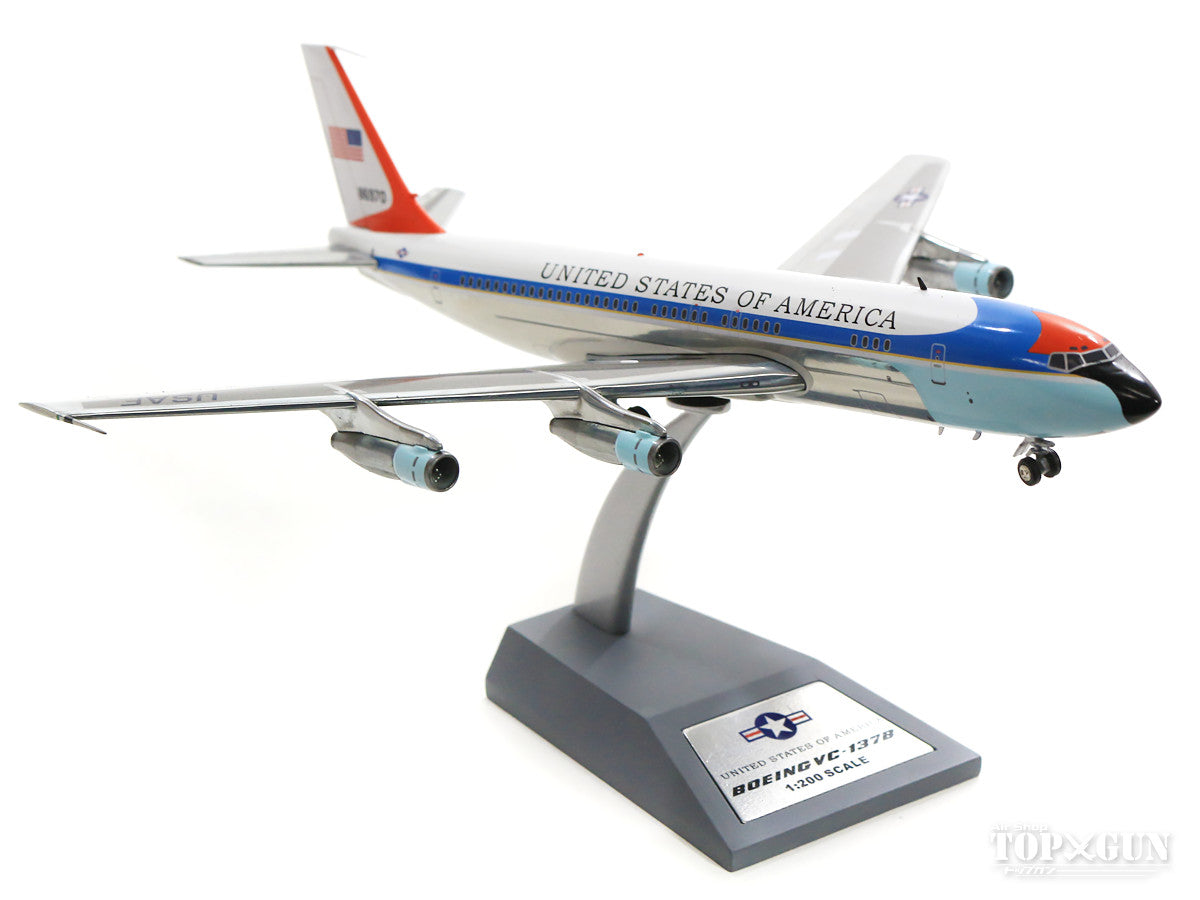 VC-137B (707-153B) US Air Force 89th Airlift Wing circa 1963 (stand included) #58-6970 1/200 *Made of metal [IF137USAF0518P]