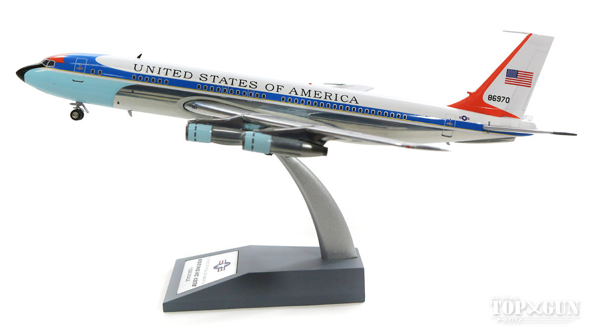 VC-137B (707-153B) US Air Force 89th Airlift Wing circa 1963 (stand included) #58-6970 1/200 *Made of metal [IF137USAF0518P]