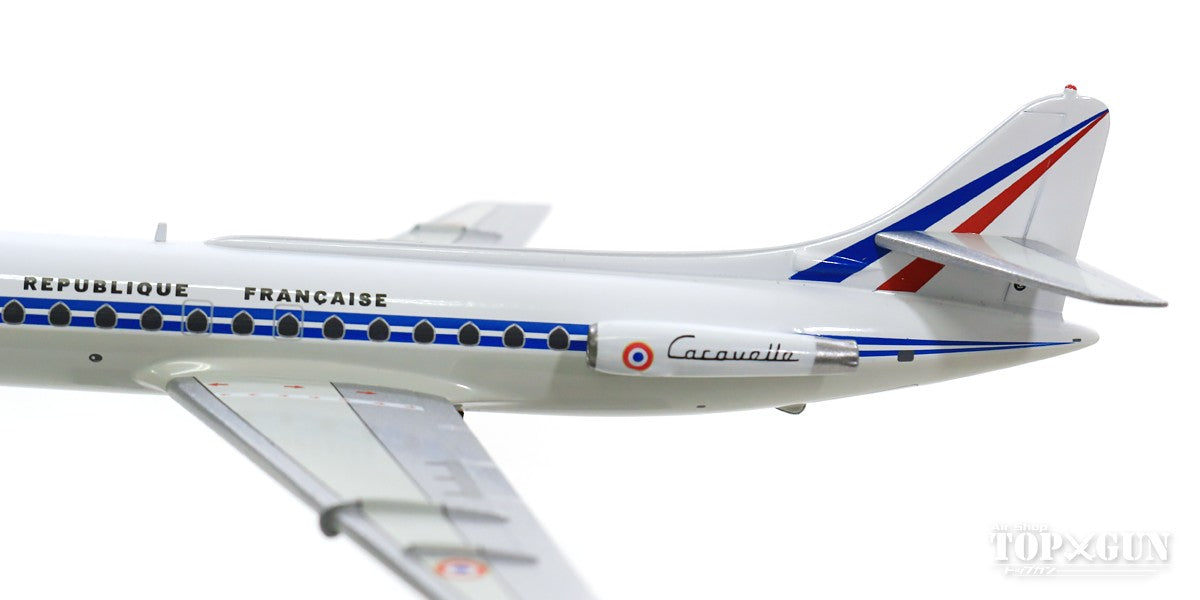 SE-210 Caravelle III French Air Force With Stand 1/200 [IF210FAF0619]