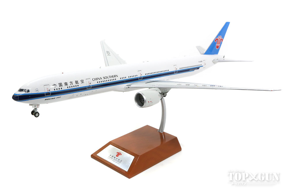 777-300ER China Southern Airlines B-2099 (stand included) 1/200 *Made of metal [IF277730815]