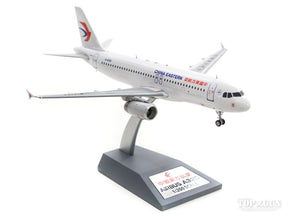 A320-232 中国東方航空 B-6559 (スタンド付属) 1/200 [IF320MU005]