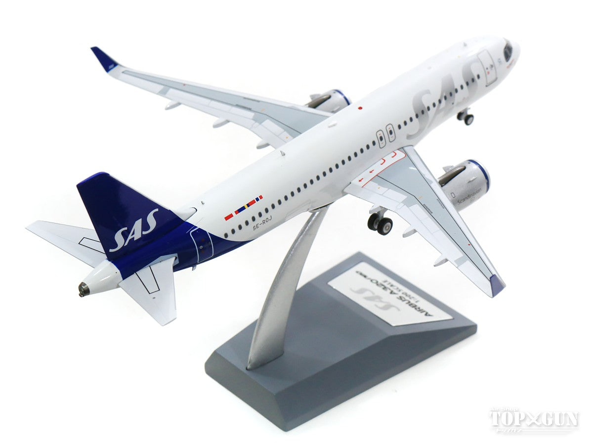 A320-200 SAS Scandinavian Airlines SE-ROJ With Stand 1/200 [IF320NSK0120]