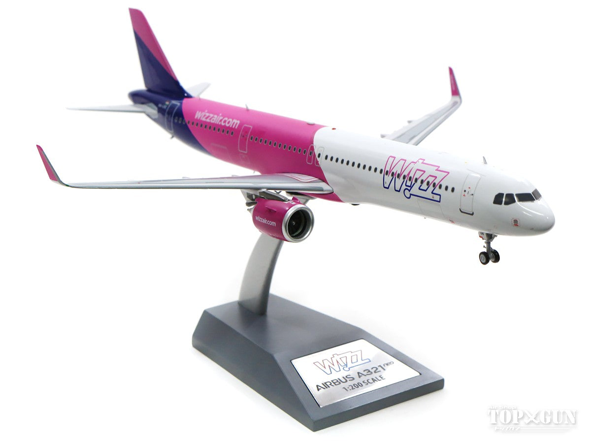 InFlight200 A321neo With Air Stand Included HA-LVE 1/200 *Made of