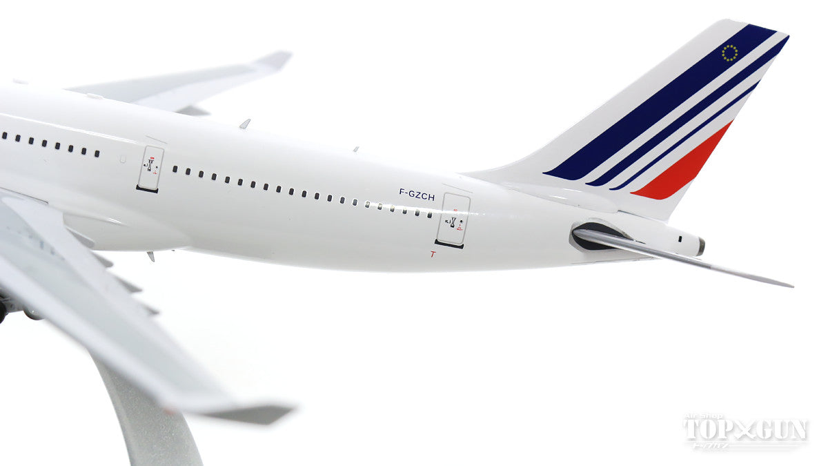 InFlight200 A330-200 エールフランス F-GZCH With Stand 1/200