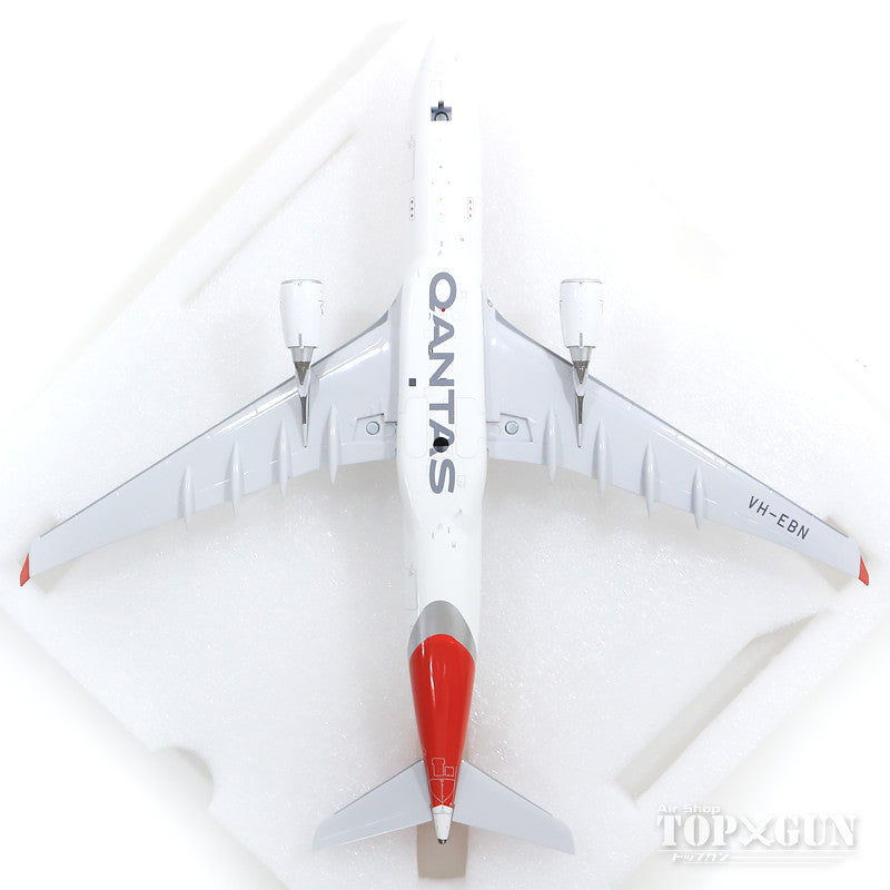 A330-200 Qantas n/c VH-EBN (stand included) 1/200 [IF332QFA0319]