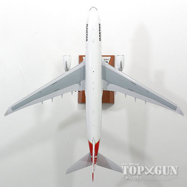 A330-200 カンタス航空 Cityflyerロゴ 06年頃 （スタンド付属） VH-EBA 「クレイドル・マウンテン」 1/200 ※金属製 [IF332QFA0617]