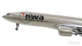 A330-300 ノースウエスト航空 N808NW (スタンド付属) 1/200 [IF333NW0918]