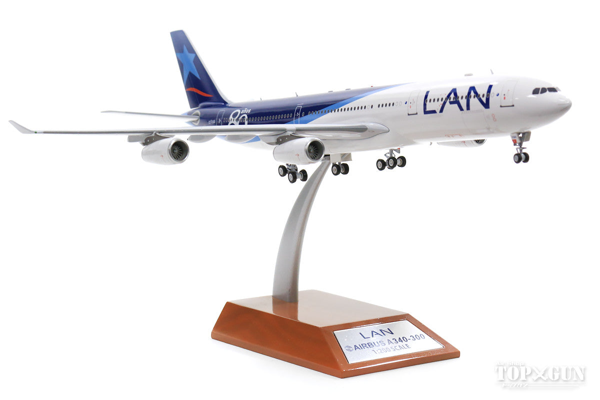 A340-300 LAN Airlines CC-CQG With Stand 1/200 [IF343LAN002]