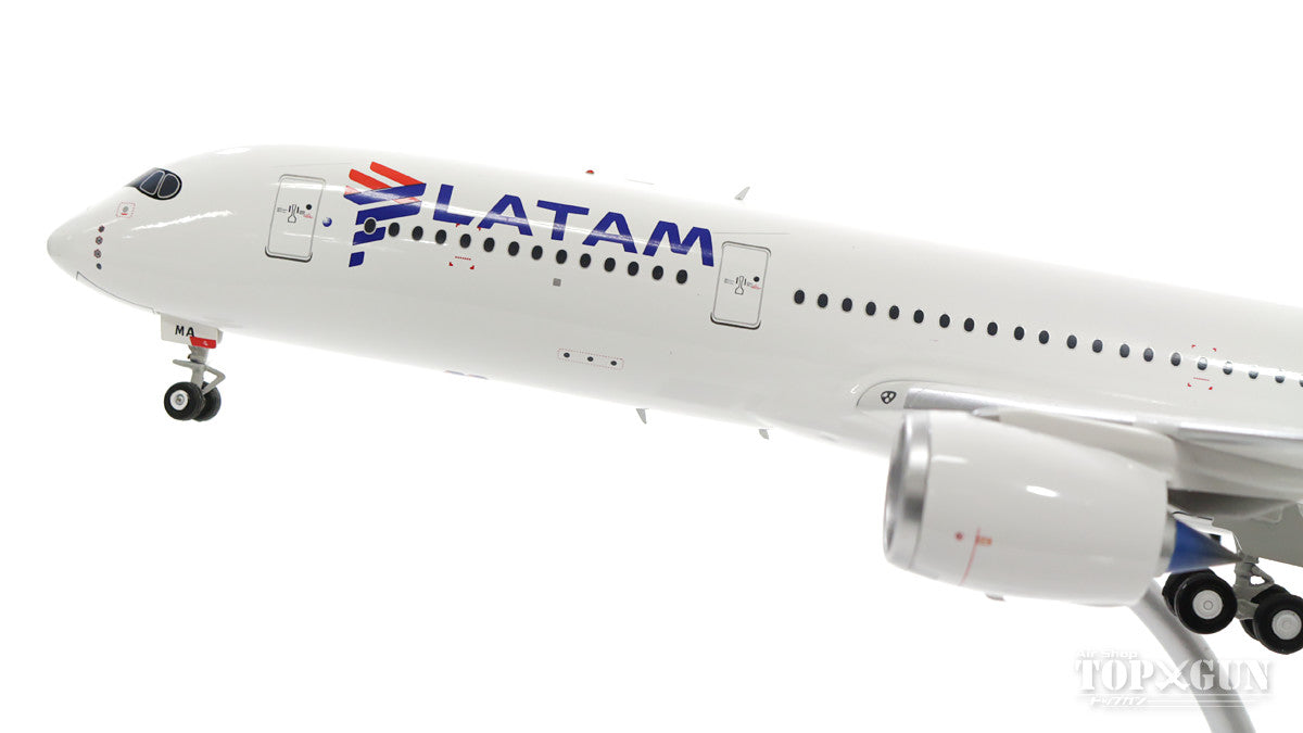 A350-900 LATAM Airlines A7-AMA (stand included) 1/200 [IF350JJ002]