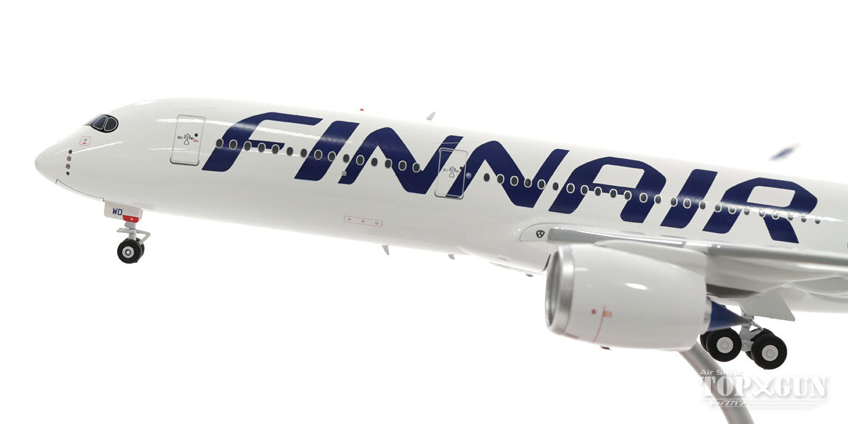 A350-900 Finnair "Happy Holidays" OH-LWD (stand included) 1/200 [IF359AY001]