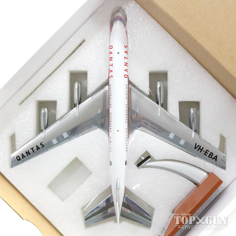 ［値下げ中］Lledo ダイキャストセット　バス&バン カンタス　オーストラリア InFlight200 707-138B カンタス・オーストラリア航空 59年 VH-EBA