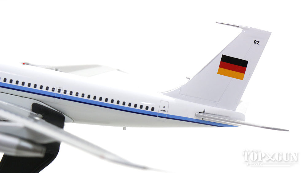 707-300 German Air Force 90s (stand included) 10+02 1/200 *Made of metal [IF707GAF001]