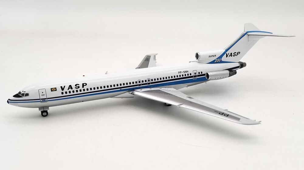 727-200 VASP Airlines PP-SNH polished stand included 1/200 [IF722VP0620P]