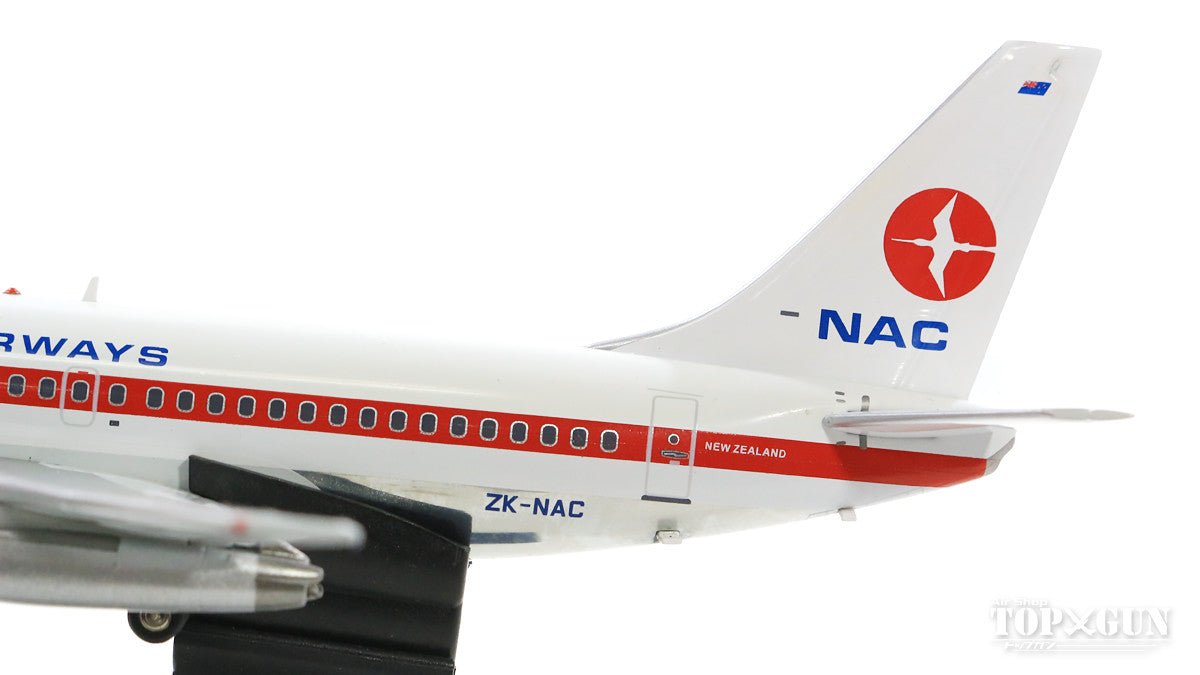 737-200 ニュージーランドナショナルエアウェイズ ZK-NAC (スタンド付属) 1/200 [IF732NZ1218P]