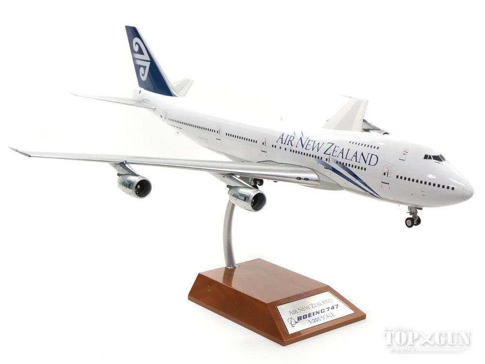 747-200 Air New Zealand 1990s (stand included) ZK-NZY 1/200 *Made of metal [IF742ANZ1016]