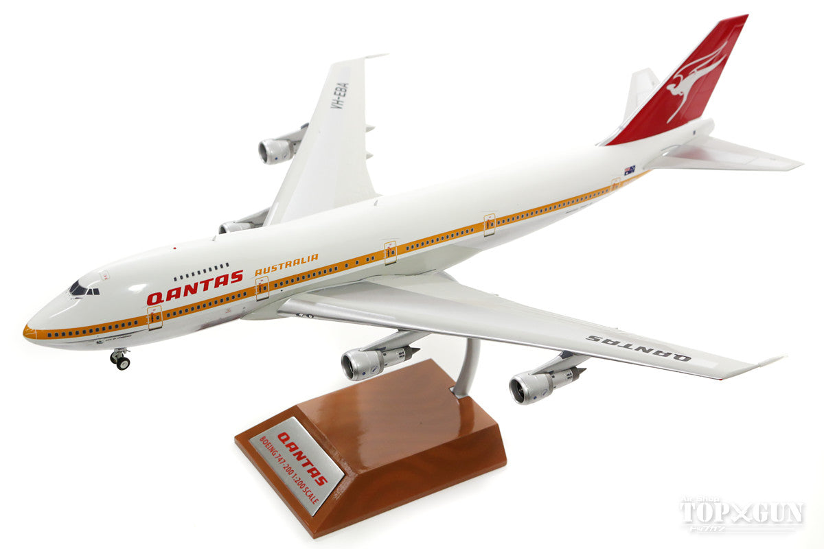 747-200B Qantas Australian Airlines 1970s VH-EBA "City of Canberra" Polished finish (stand included) 1/200 *Made of metal [IF742QFA7421P]