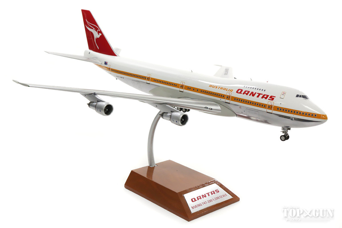 747-200B Qantas Australian Airlines 1970s VH-EBA "City of Canberra" Polished finish (stand included) 1/200 *Made of metal [IF742QFA7421P]