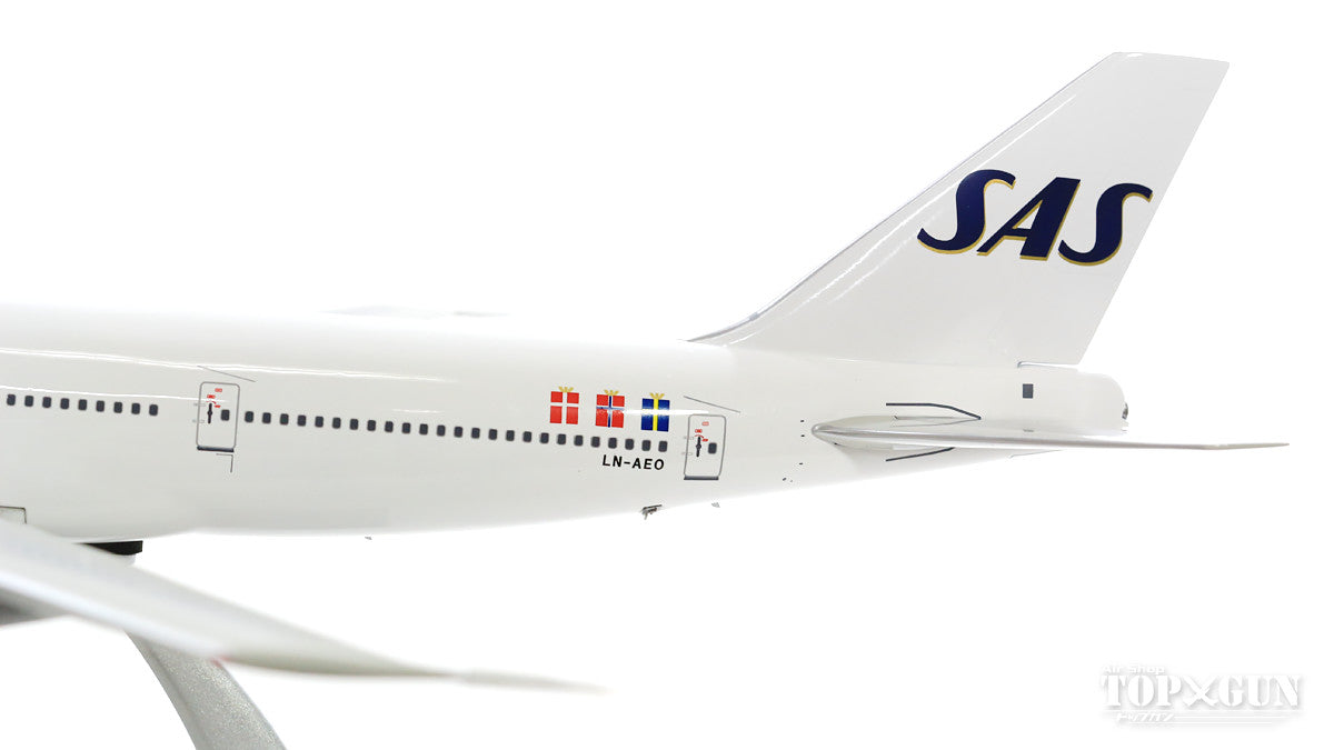 747-200B SAS Scandinavian Airlines 1980s (stand included) LN-AEO "Ivar Viking" 1/200 *Made of metal [IF742SAS0618]