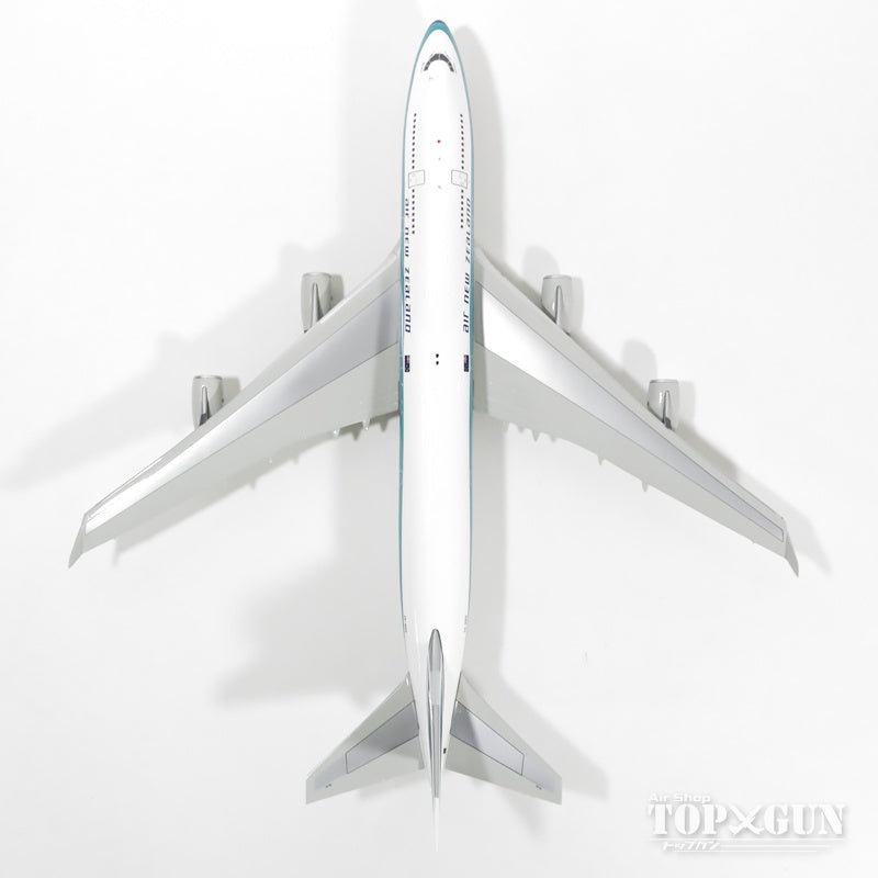 InFlight200 747-400 ニュージーランド航空 90年代 ZK-NBS 1/200