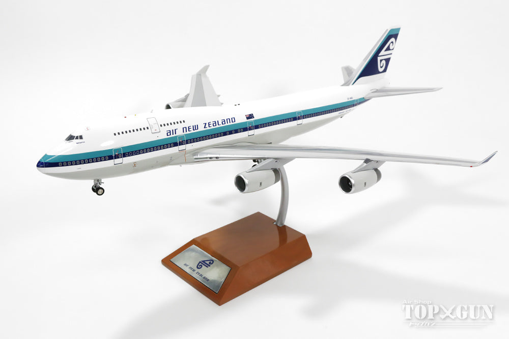 747-400 Air New Zealand 90s ZK-NBS 1/200 *Stand included, made of metal [IF744ANZ0515]