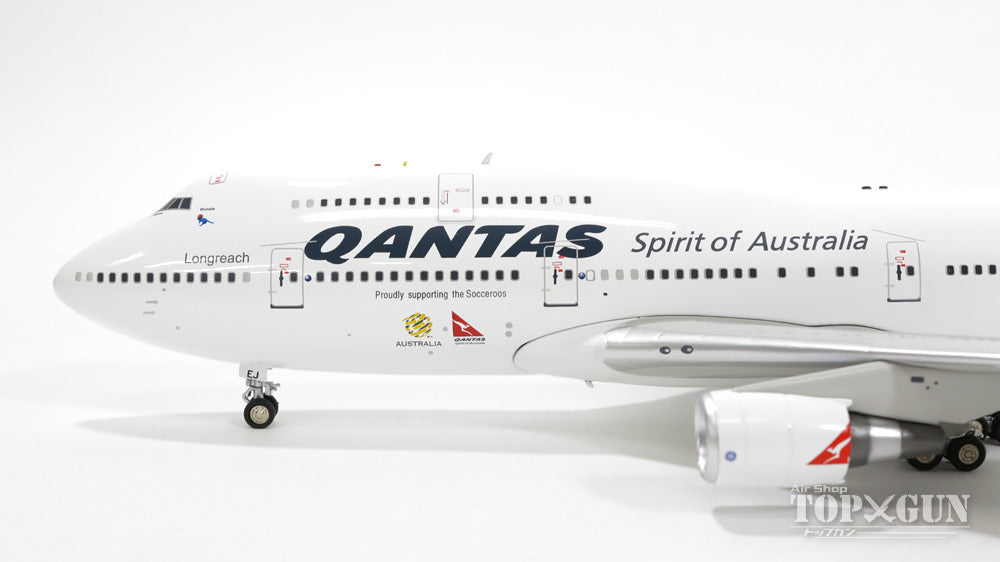 747-400ER Qantas Special Paint "Socceroos" (with stand) VH-OEJ 1/200 *Made of metal [IF747QFA008]