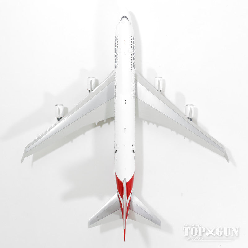 747-400ER Qantas Special Paint "Socceroos" (with stand) VH-OEJ 1/200 *Made of metal [IF747QFA008]