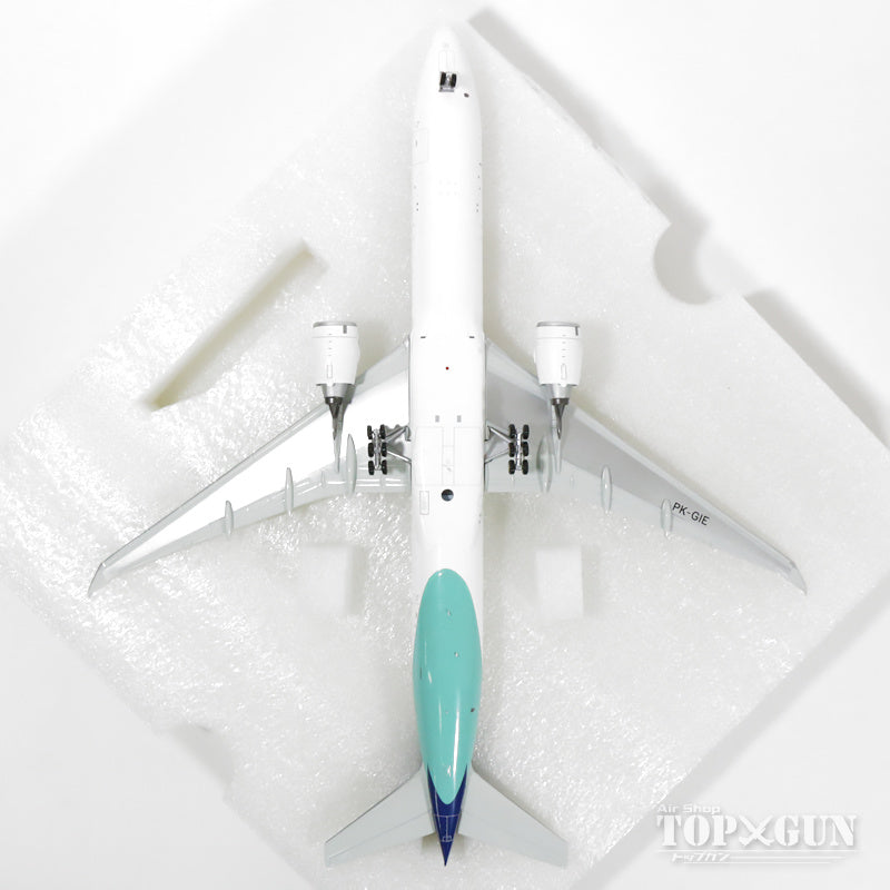 777-300ER Garuda Indonesia PK-GIE 1/200 *Made of metal [IF77730115]