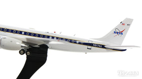 DC-8-72 NASA N817NA (スタンド付属) 1/200 [IF862NASA0319]