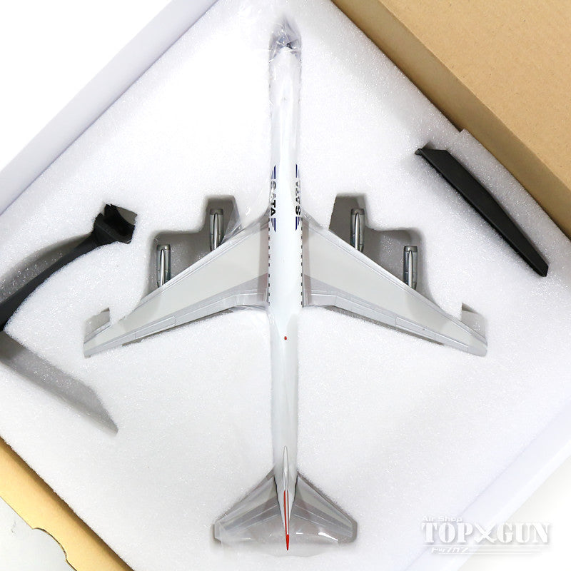 DC-8-63 SATA Airlines HB-IDM (stand included) 1/200 [IF8631218]