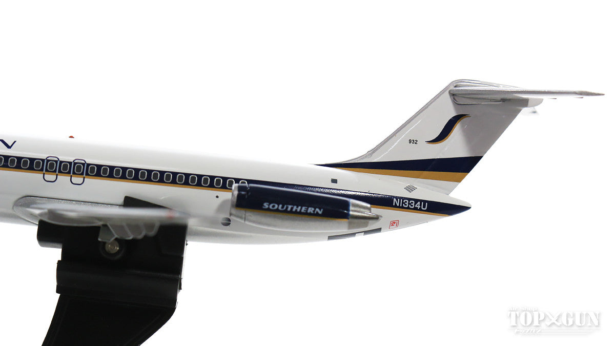 DC-9-31 Southern Airways Express N1335U (stand included) 1/200 [IF931S00519]