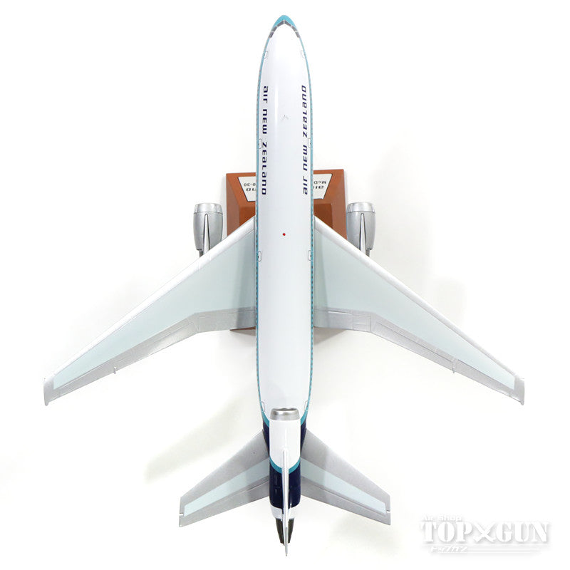 DC-10-30 Air New Zealand 7-80s ZK-NZS (stand included) 1/200 *Made of metal [IFDC100617P]