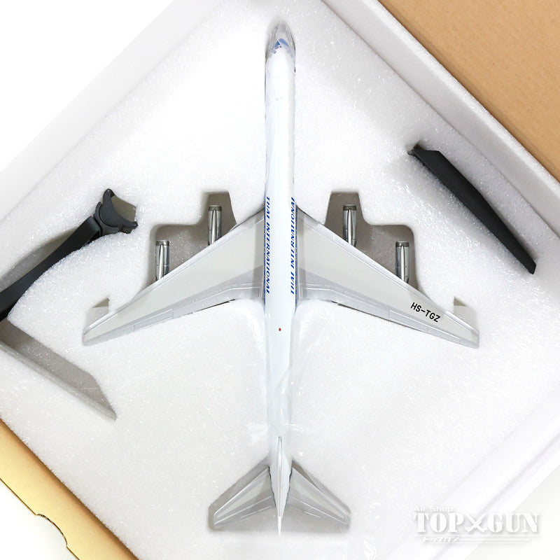 DC-8-63 Thai Airways International HS-TGZ (stand included) 1/200 [IFDC8630918]