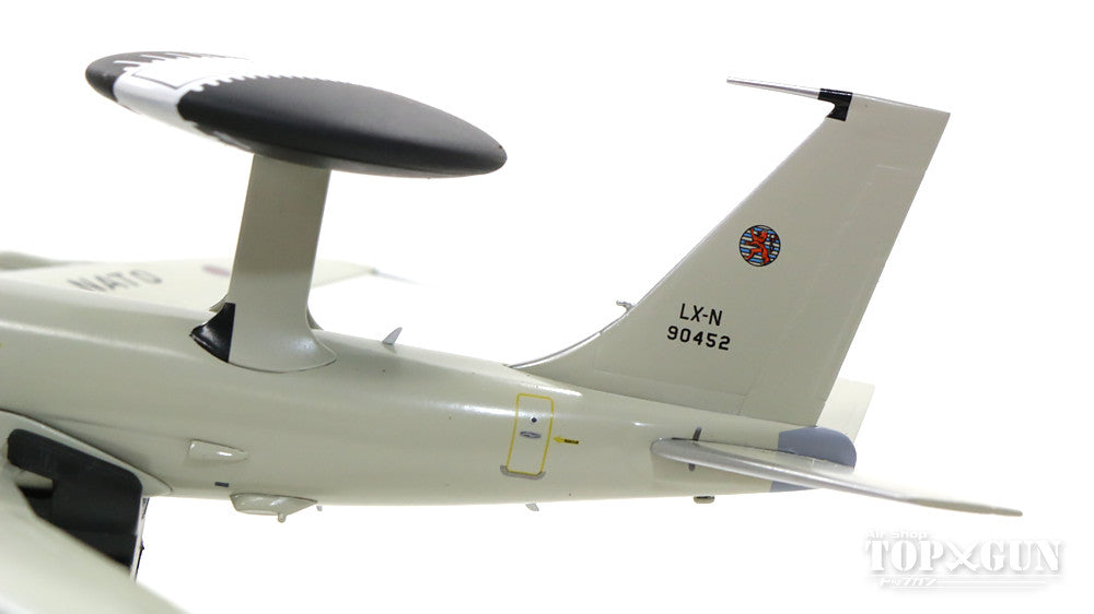 E-3A Sentry (707-300) NATO LX-N90452 (stand included) 1/200 *Made of metal [IFE30417]