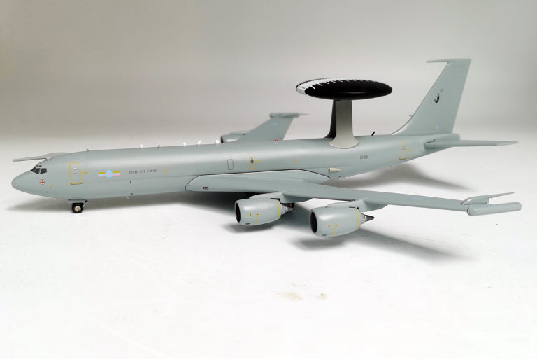 セントリーAEW.1 (E-3D/707-300) イギリス空軍 第8飛行隊 ワディントン基地 ZH101 1/200 [IFE3DRAF01]
