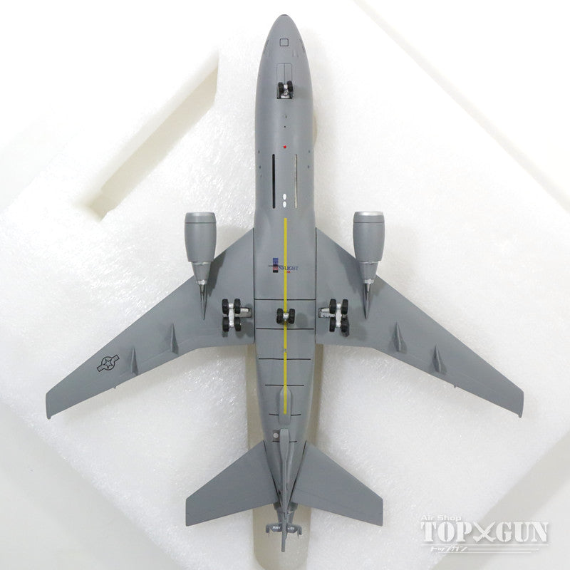 KC-10A US Air Force 60th Air Mobility Wing Travis Air Force #86-0034 (stand included) 1/200 *Made of metal [IFKC101016]