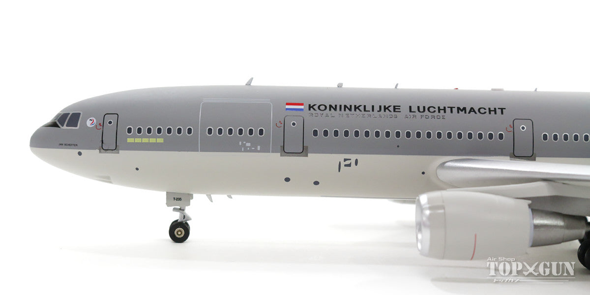 KDC-10-30CF オランダ空軍 T-235 (スタンド付属) 1/200 [IFKDC10001]