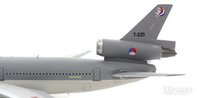 KDC-10-30CF オランダ空軍 T-235 (スタンド付属) 1/200 [IFKDC10001]