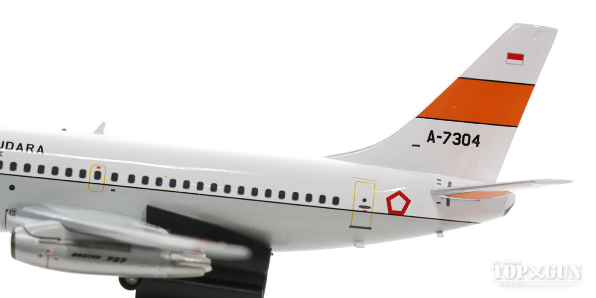 737-200 Indonesian Air Force A-7304 (stand included) 1/200 [JF-737-2-004]