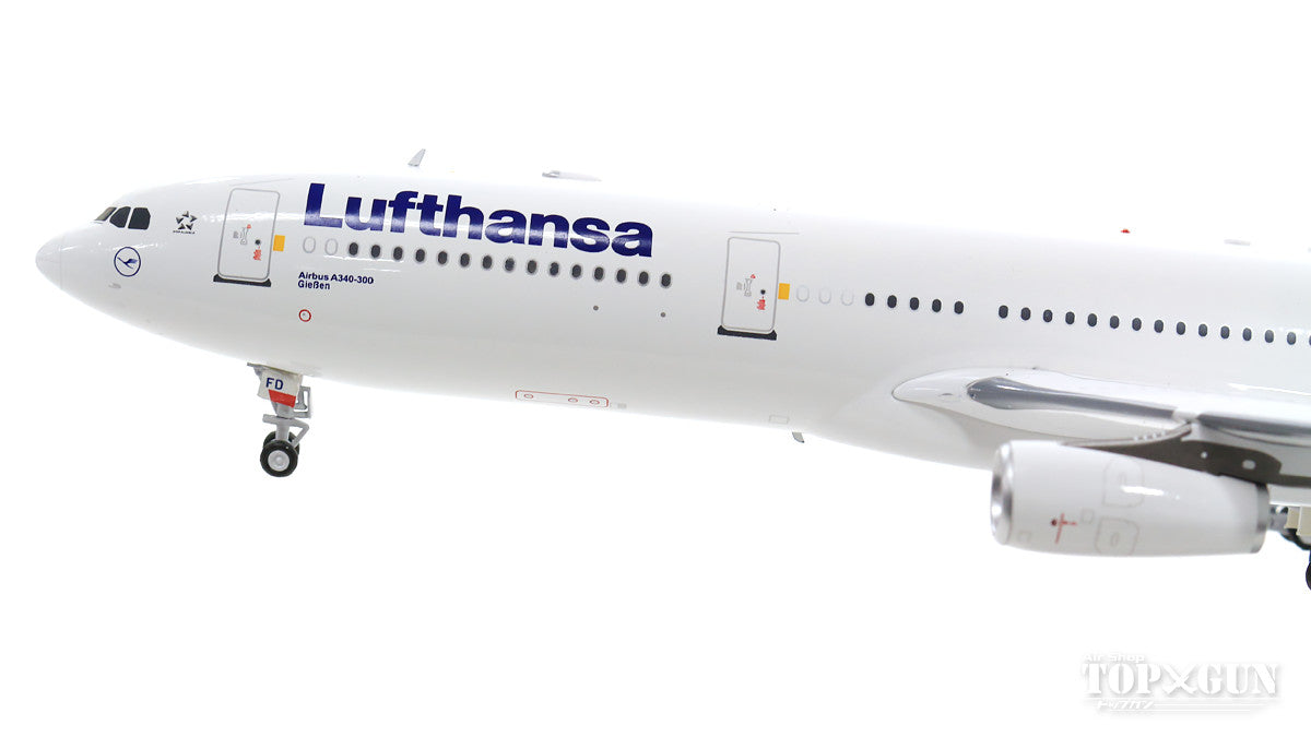 A340-300 Lufthansa Airlines D-AIFD With Stand 1/200 [JF-A340-003]