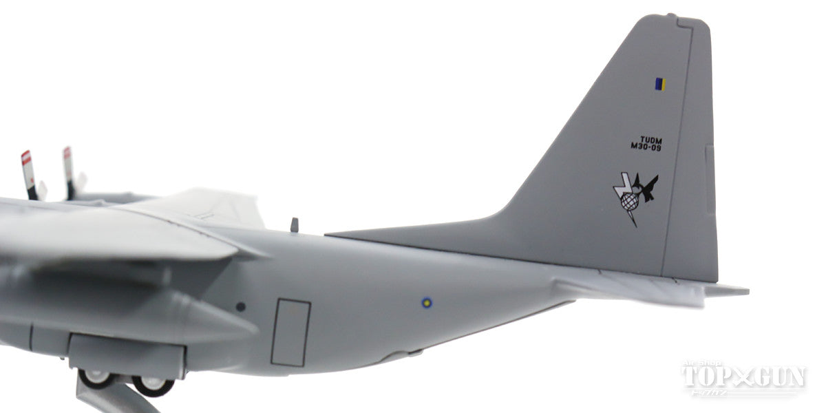 C-130 Malaysian Air Force M30-09 (stand included) 1/200 [JF-C130-005]