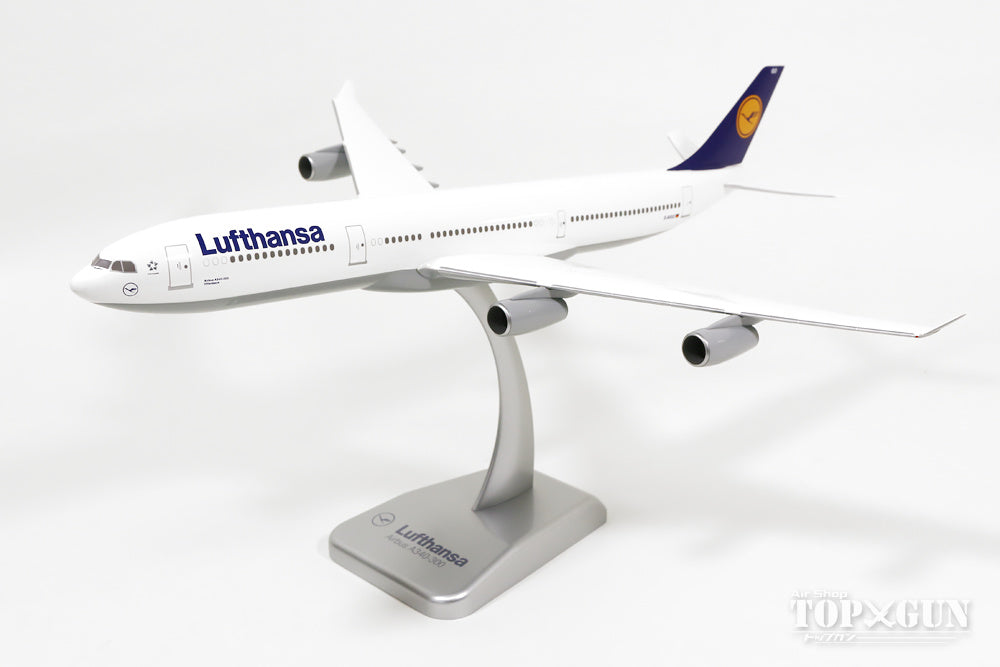 A340-300 Lufthansa D-AIGO "Offenbach" (without gear, stand included) 1/200 *Plastic [LH15]