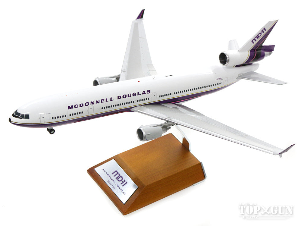 MD-11 McDonnell Douglas House Color Purple 1990 (Stand Included) N211MD 1/200 *Made of metal [LH2076]